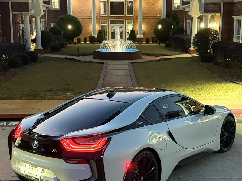 2019 BMW i8 Base (Latest Tech) 4