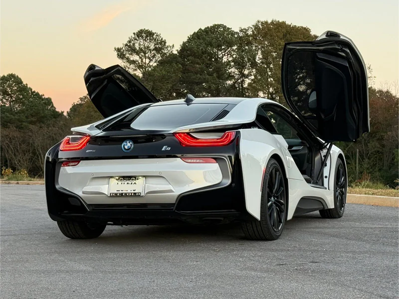 2019 BMW i8 Base (Latest Tech) 10