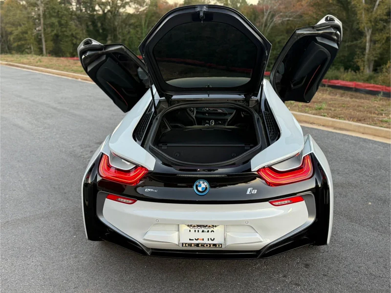2019 BMW i8 Base (Latest Tech) 12