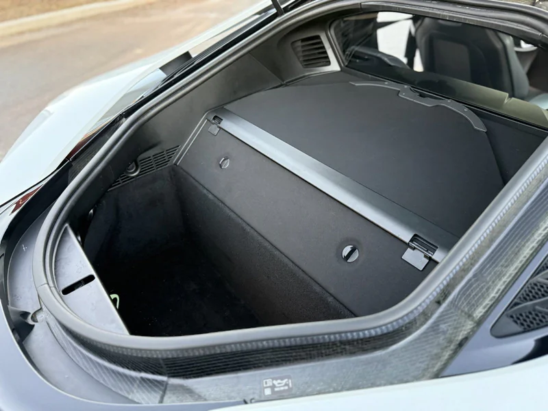 2019 BMW i8 Base (Latest Tech) 14