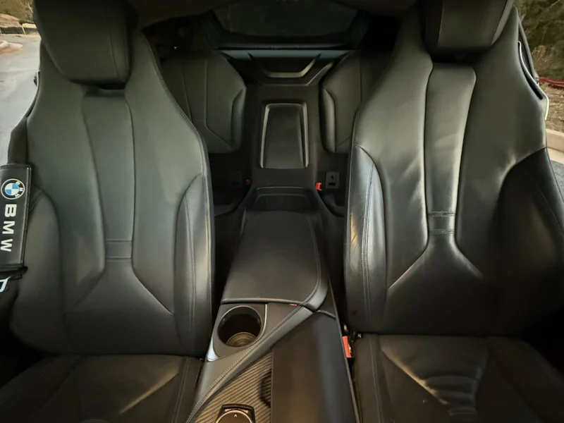 2019 BMW i8 Base (Latest Tech) 19