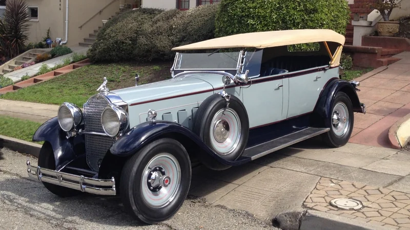1930 Packard 740 Phaeton