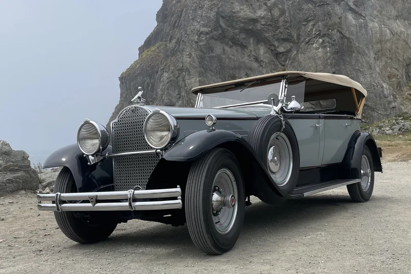 1930 Packard 740 Phaeton 11