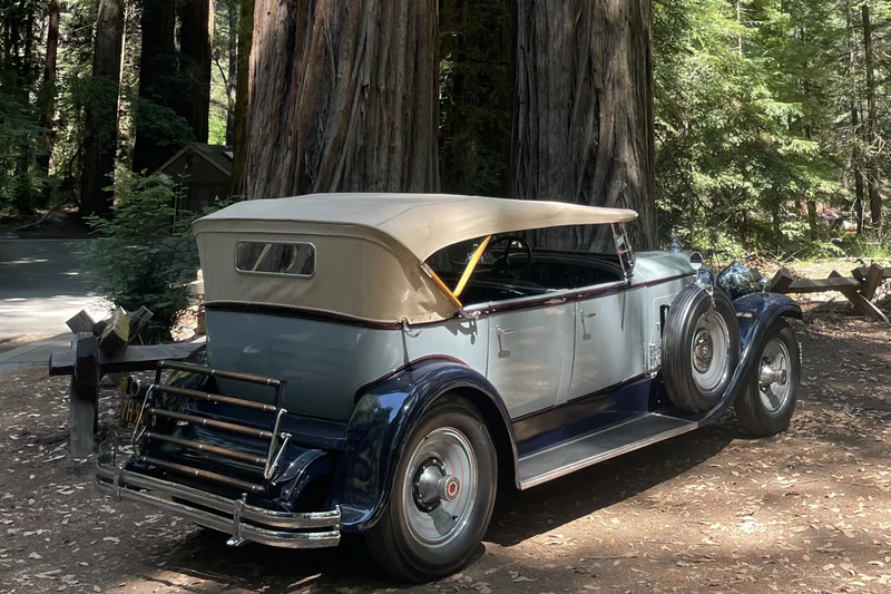 1930 Packard 740 Phaeton 12