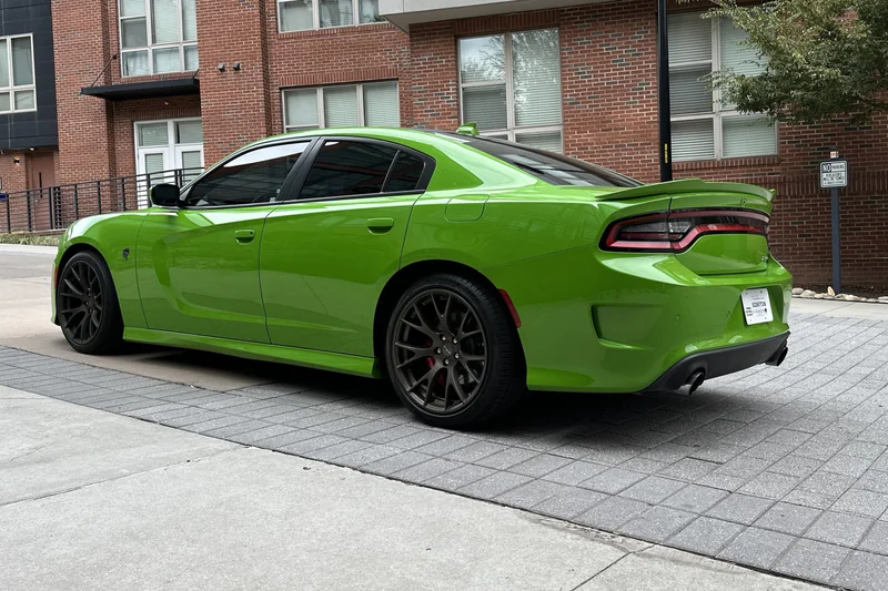 2017 Dodge Charger SRT Hellcat 9