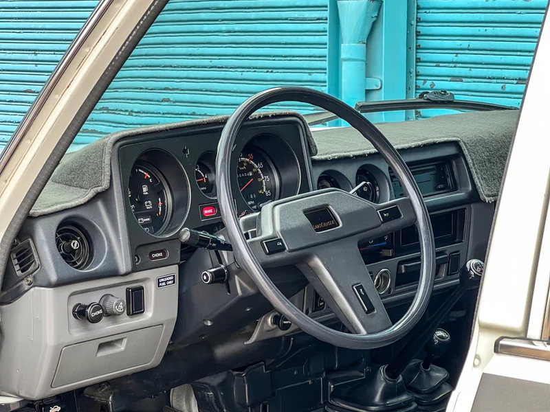 1986 Toyota FJ60 Land Cruiser 4