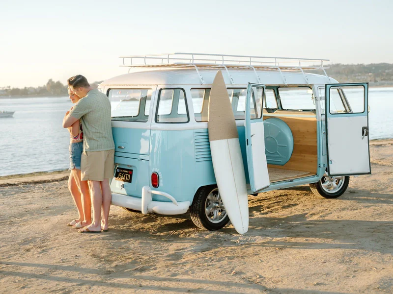 1975 Volkswagen Bus 8