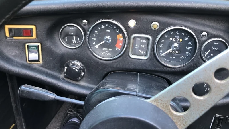 1970 MG B Roadster 5