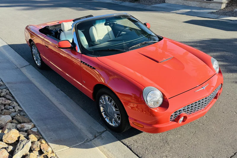2003 Ford Thunderbird
