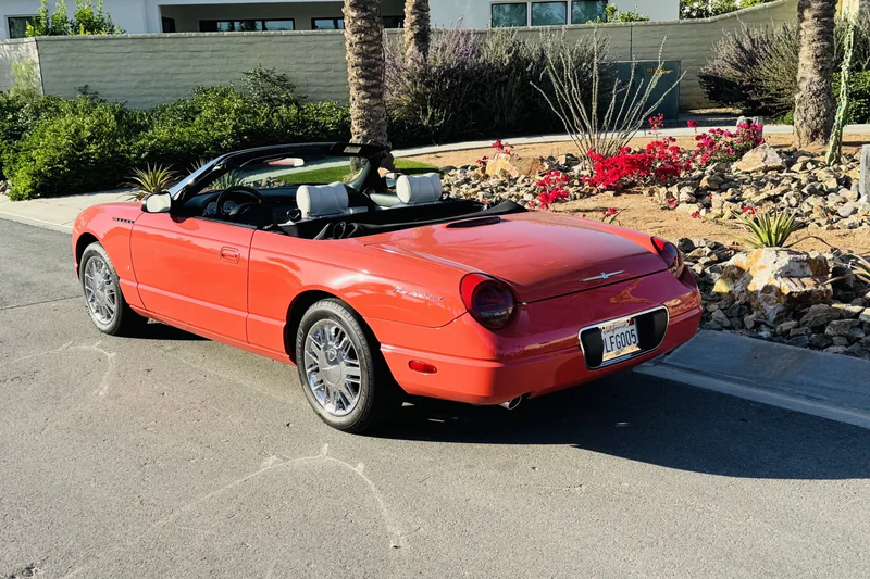 2003 Ford Thunderbird