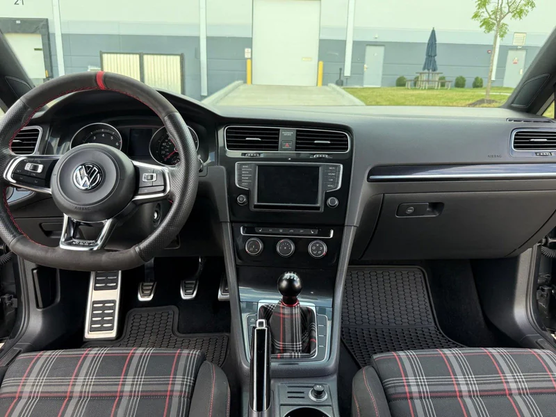 2016 Volkswagen Golf GTI GTI-S 2