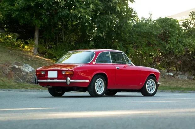 1971 Alfa Romeo 1750 GTV