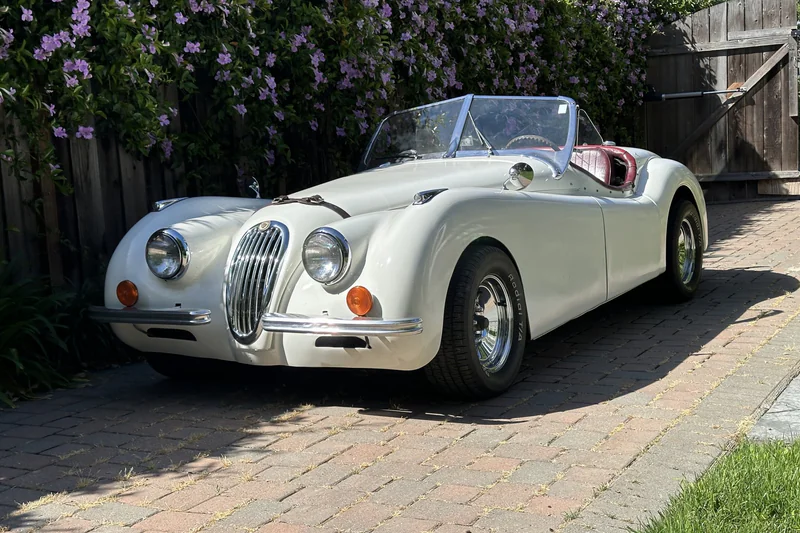 1952 Jaguar XK 120 Base 14