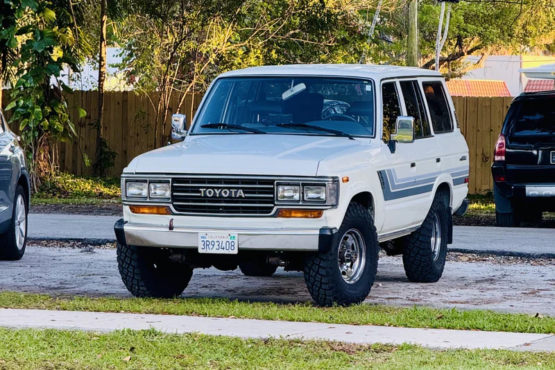 1990 Toyota Land Cruiser 4