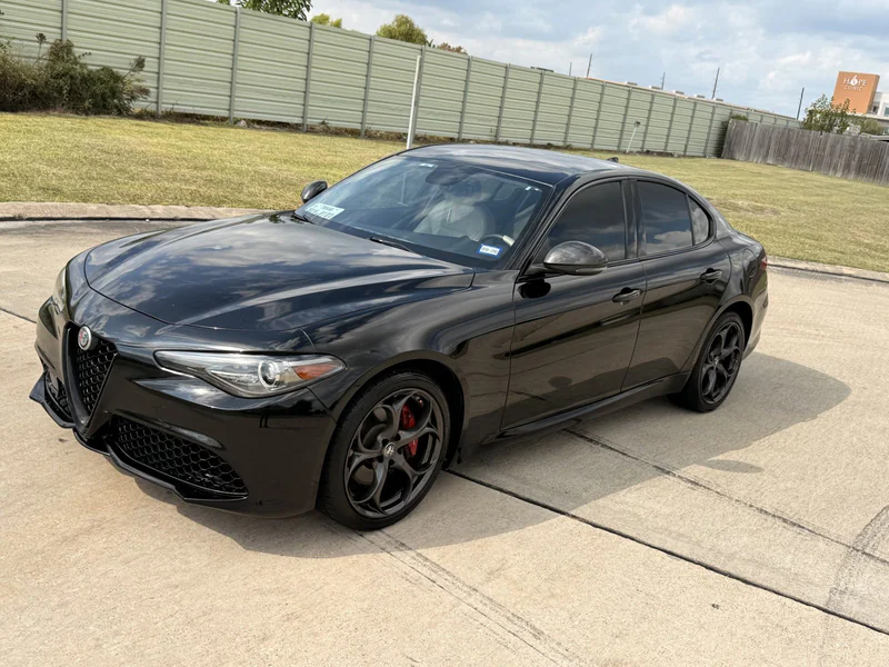 2019 Alfa Romeo Q4 2