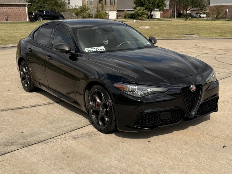 2019 Alfa Romeo Q4 3