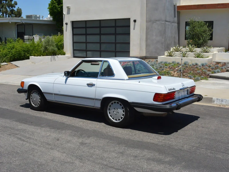1987 Mercedes-Benz 560 SL 9