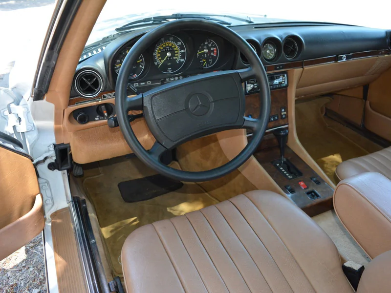 1987 Mercedes-Benz 560 SL 14