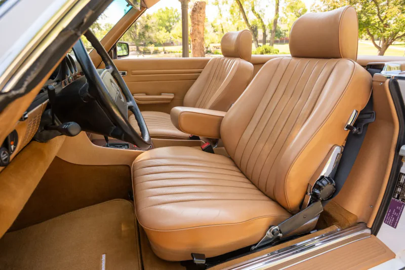 1987 Mercedes-Benz 560 SL 15