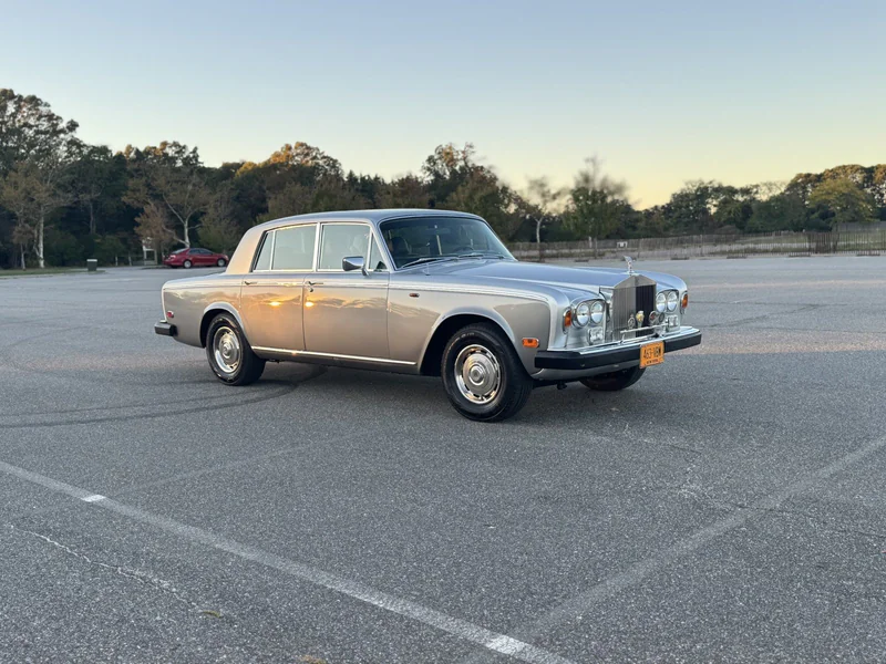 1977 Rolls-Royce Silver Shadow II Base 3