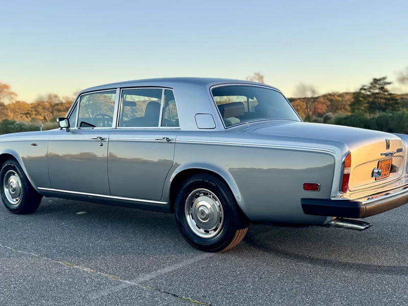 1977 Rolls-Royce Silver Shadow II Base 10