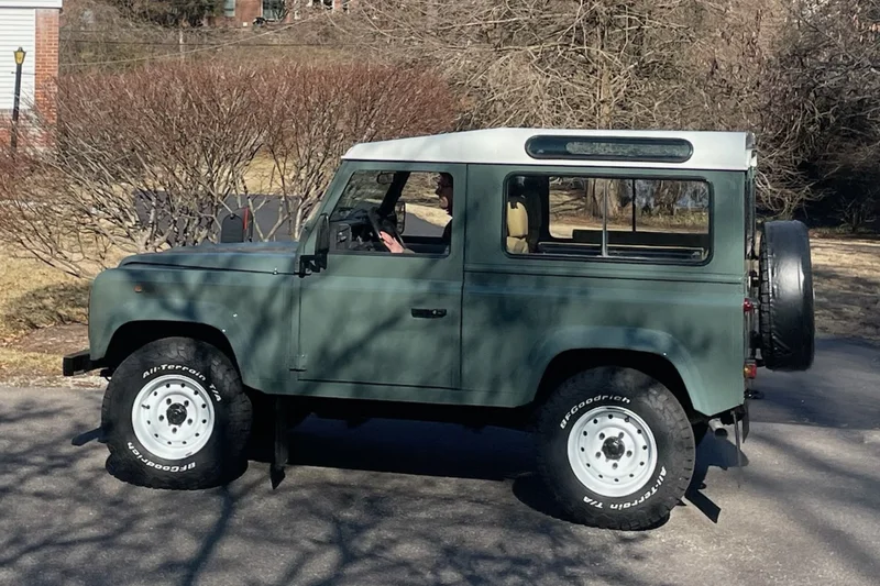 1996 Land Rover Defender 90 (Truck) 9