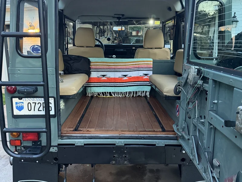 1996 Land Rover Defender 90 (Truck) 14