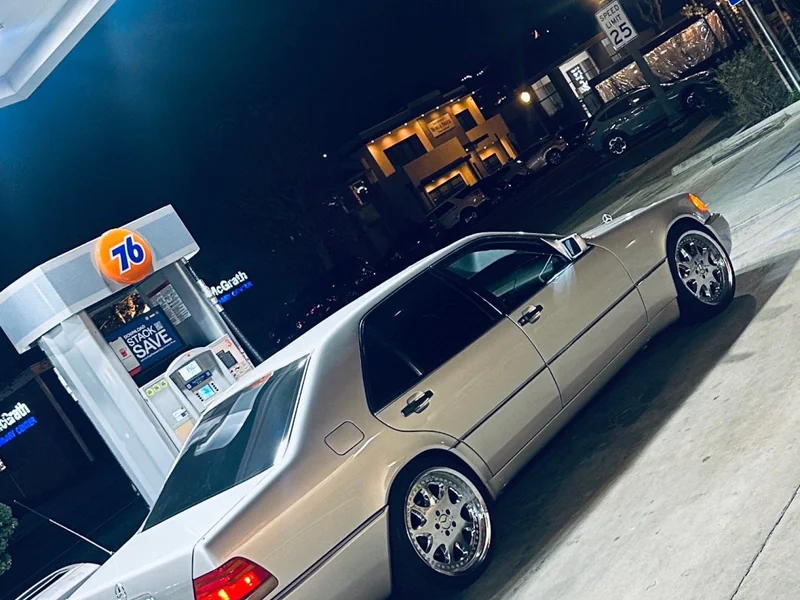 1992 Mercedes-Benz 500SEL 4