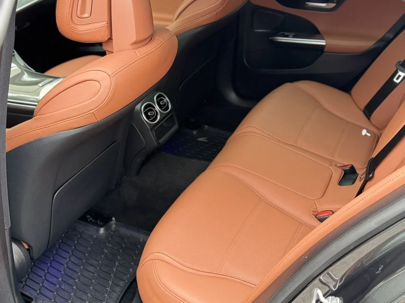 2022 Mercedes-Benz C300