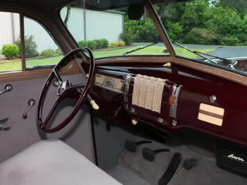 1940 Chevrolet Master Deluxe Base 3
