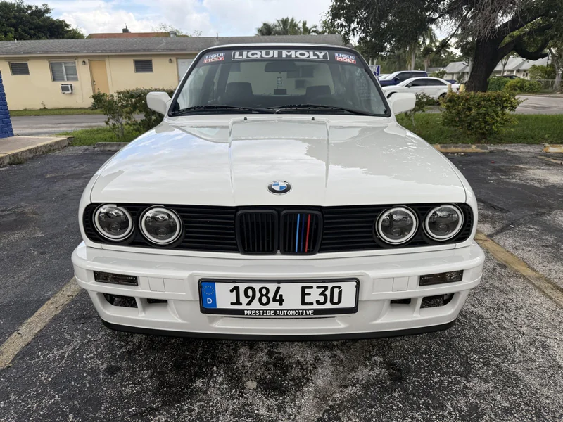 1984 BMW 325e Base 4