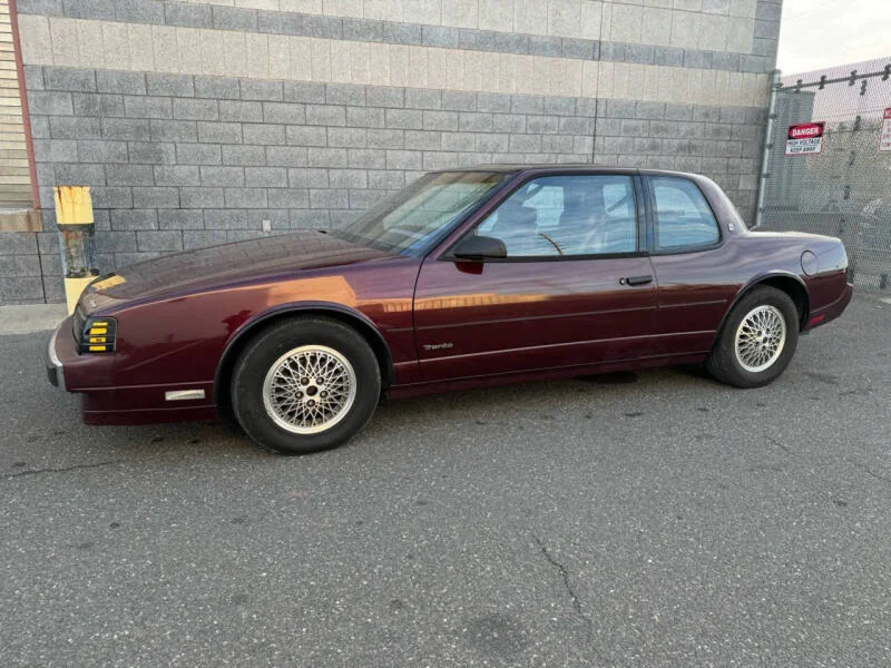 1989 Oldsmobile Toronado in Hempstead 4