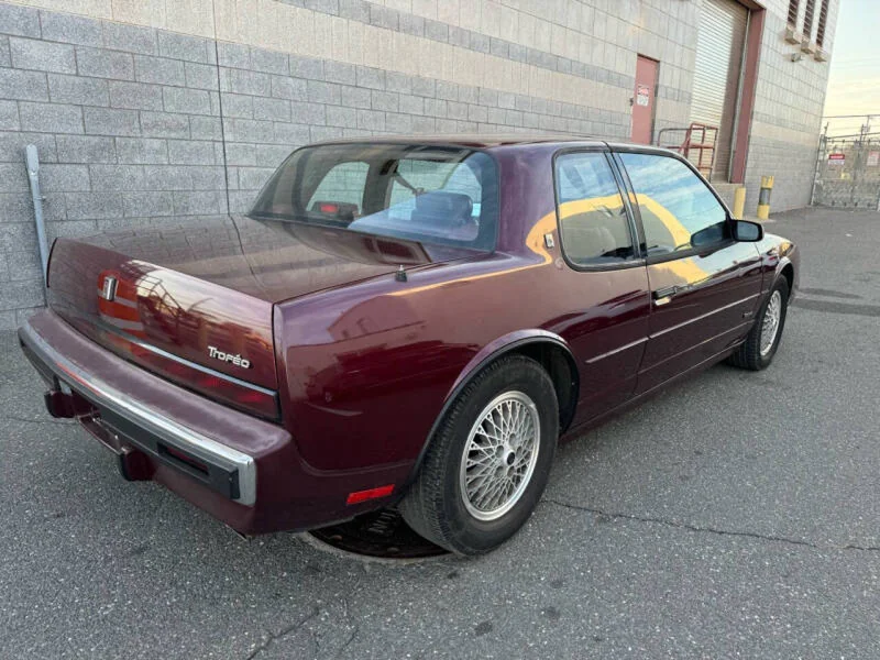 1989 Oldsmobile Toronado in Hempstead 5