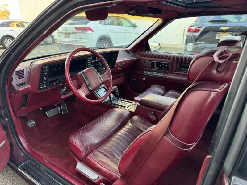 1989 Oldsmobile Toronado in Hempstead 10