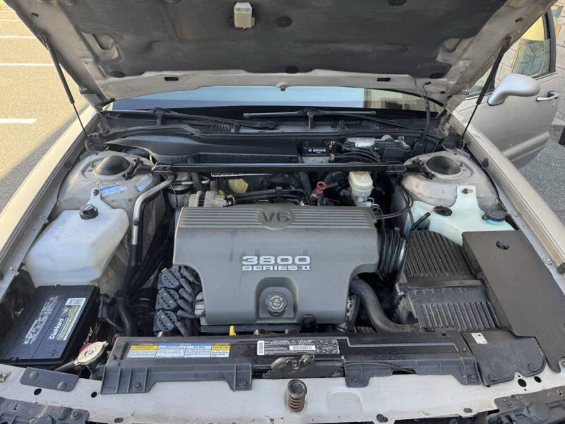1996 Buick Park Avenue Base 13