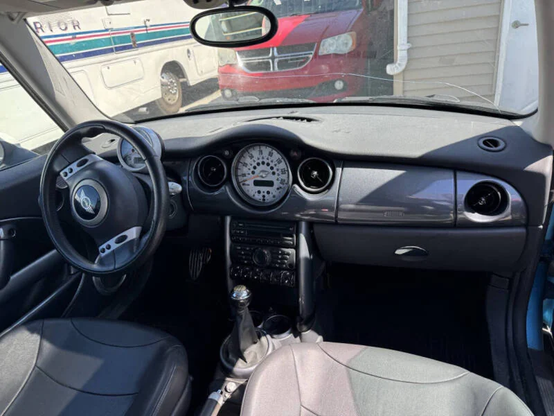 2004 Mini Cooper S 11