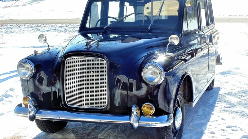 1964 Austin FX4 7