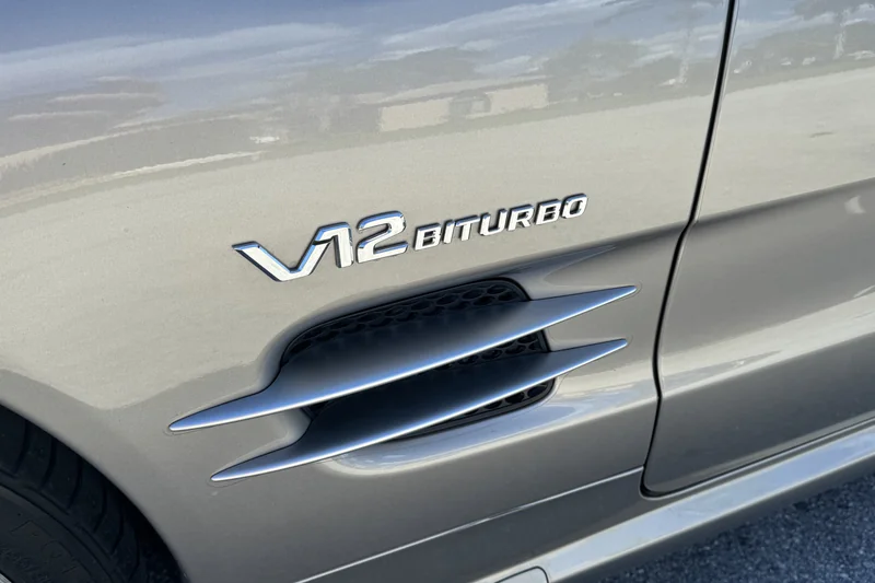 2005 Mercedes-Benz SL65 AMG Base 2