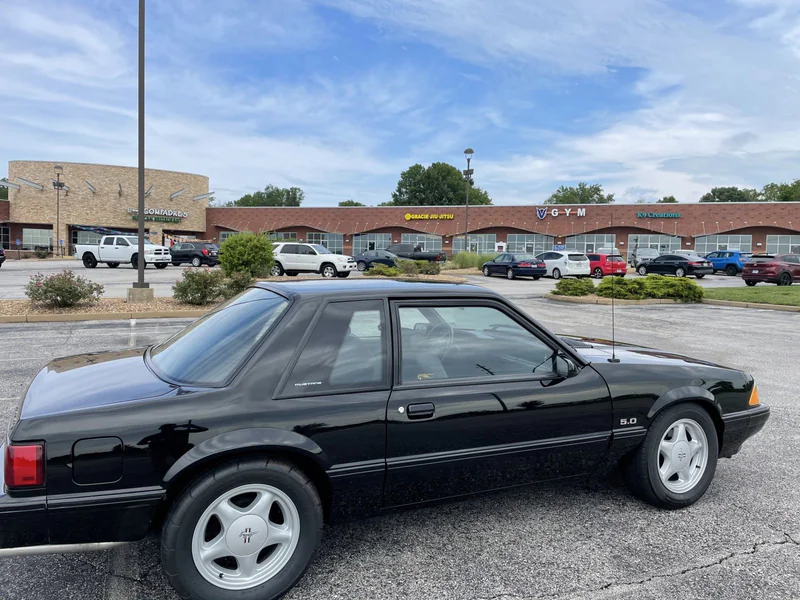 1992 Ford Mustang LX notchback