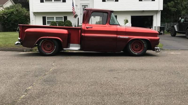 1960 Chevrolet Apache 2