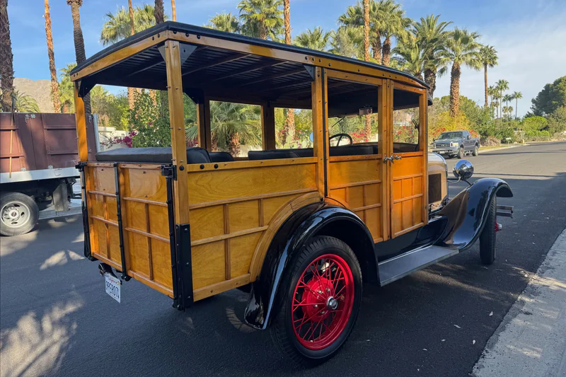 1929 Ford Model A Station Wagon 5