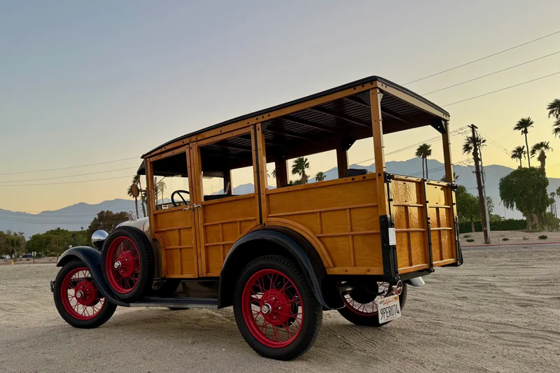 1929 Ford Model A Station Wagon 4