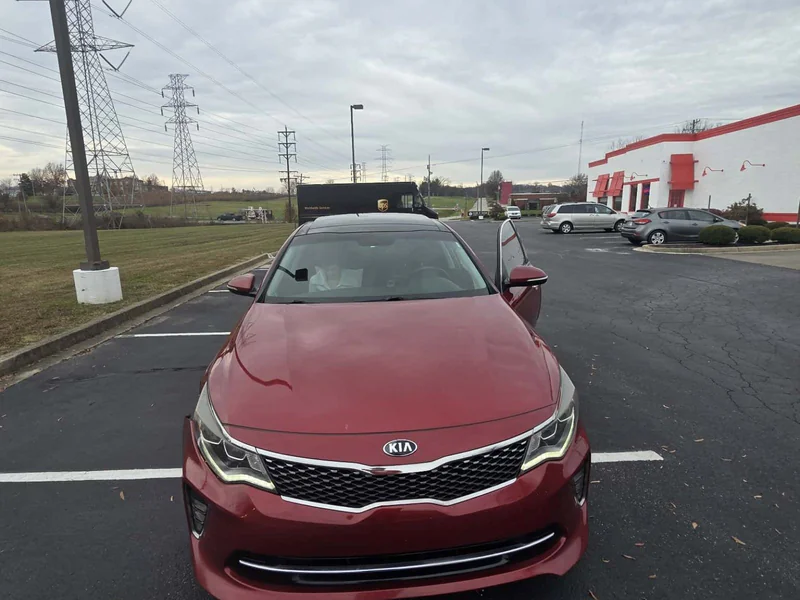 2018 Kia Optima SX 10