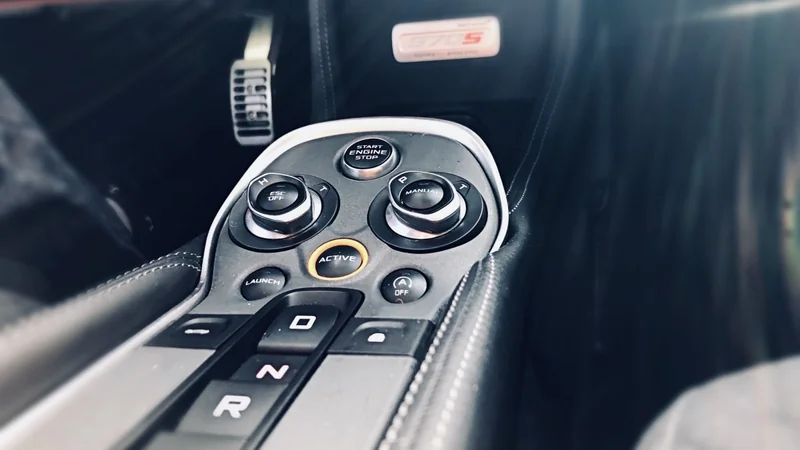 2016 McLaren 570S 10