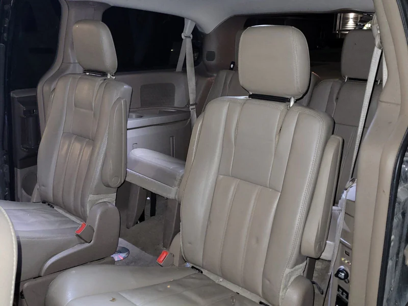 2016 Chrysler Town and Country Touring 4