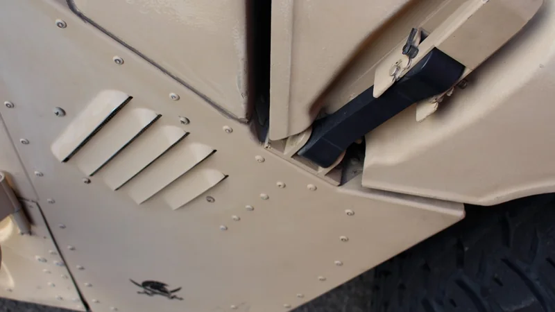 1987 AM General H1 HMMWV HUMVEE 14