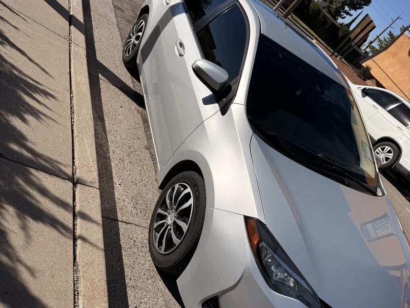 2019 Toyota Corolla LE 2