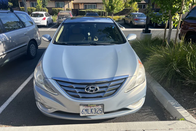 2012 Hyundai Sonata limited 4