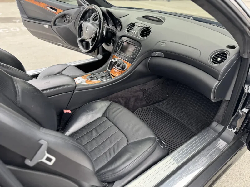 2008 Mercedes-Benz SL55 AMG Base 4