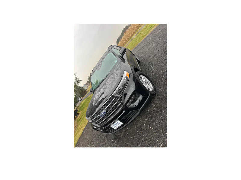 2023 Ford Explorer 3